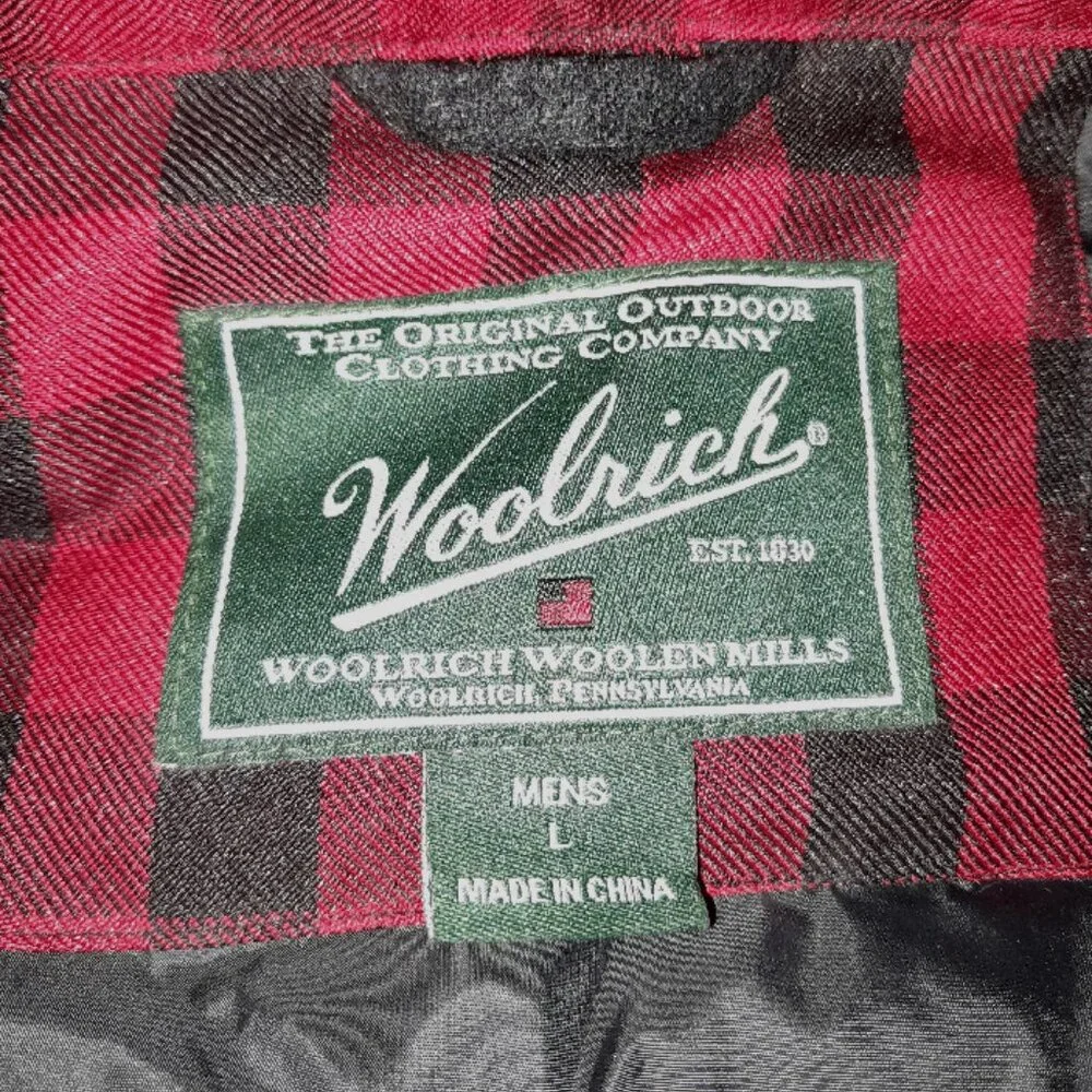 Woolrich Mens Size Large Wool Outdoor Puffer Vest Jacket Black Red Plaid Winter - Picture 8 of 9